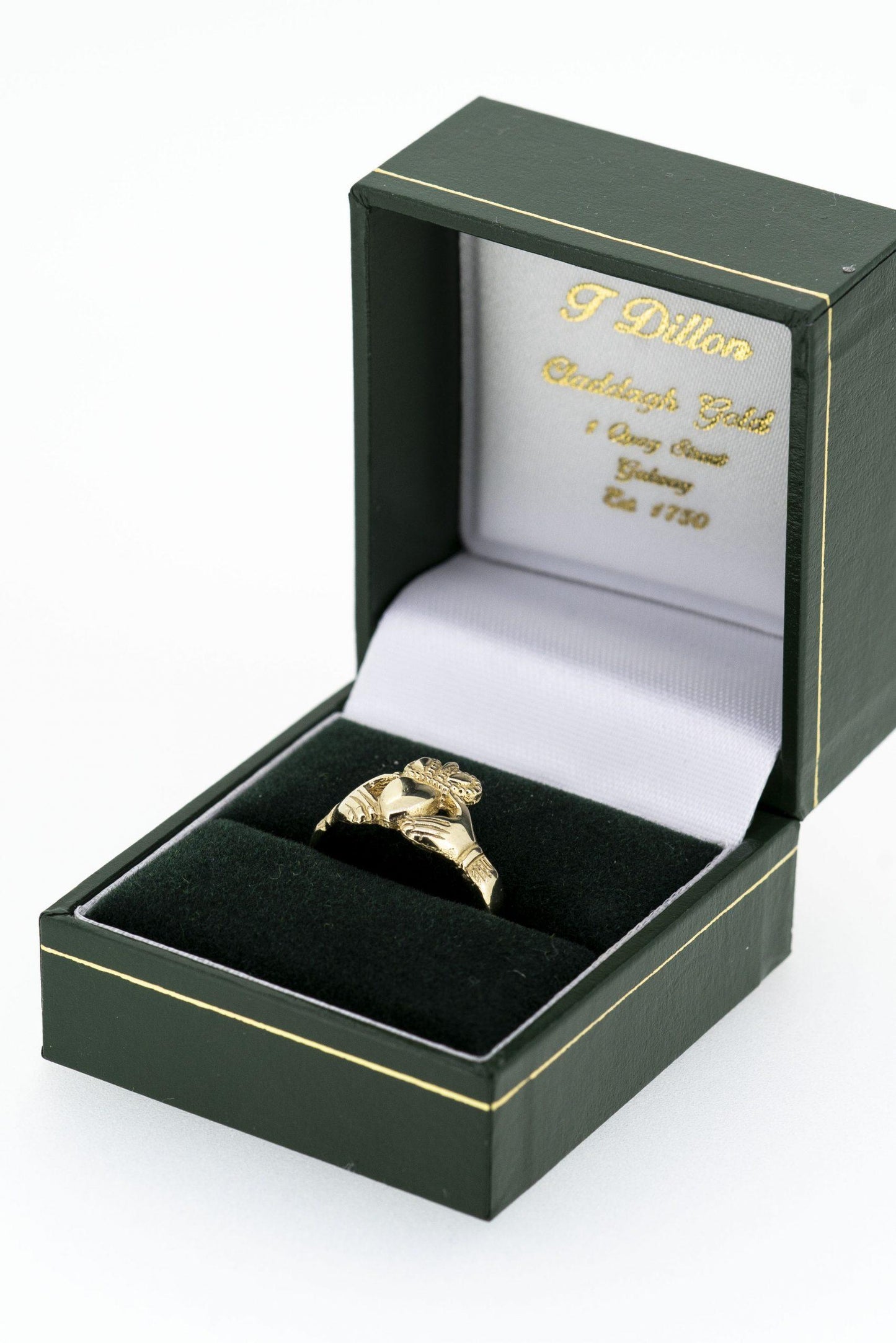LADIES 9CT YELLOW GOLD CLADDGH RING
