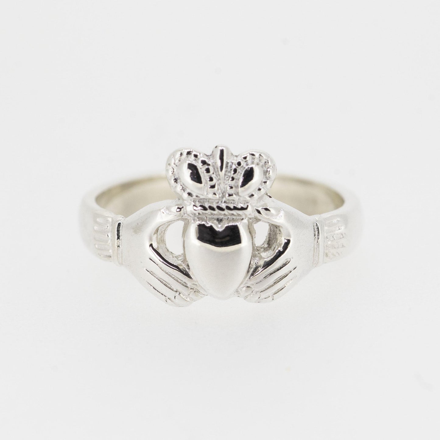 Ladies Silver Claddagh Ring
